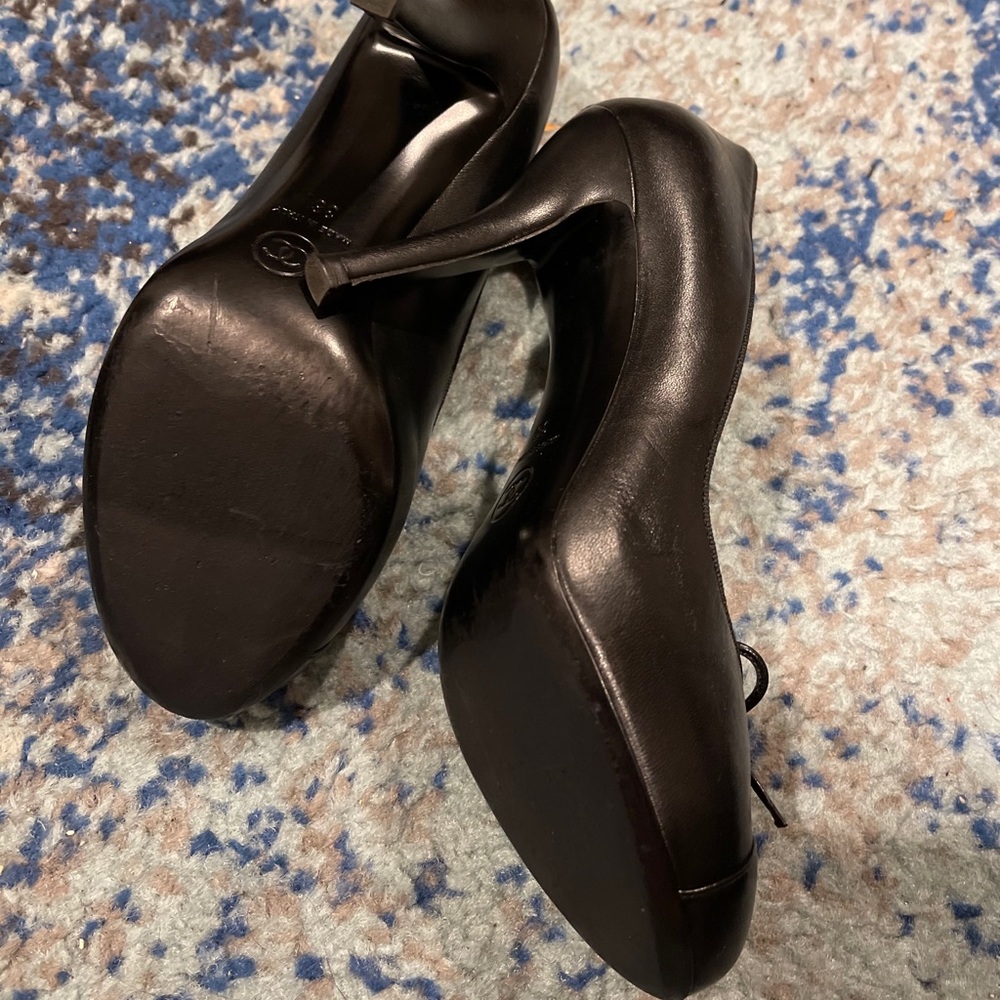 Chanel pumps black leather CC silver 36 6 sz heels - Picture 2 of 10